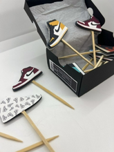Load image into Gallery viewer, Jordan shoe cupcake topper, jordan cake topper, jordan cupccakes