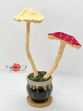 Load image into Gallery viewer, Paper mushrooms