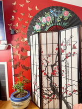 Load image into Gallery viewer, Butterfly cutout, butterflies for balloons, butterflies for the wall