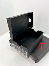 Load image into Gallery viewer, Party favor boxes Shoebox favors/Jordan shoebox favors