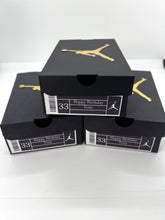 Load image into Gallery viewer, Party favor boxes for sneaker party/Jordan shoebox favor boxes