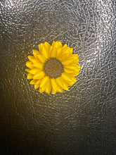 Load image into Gallery viewer, pack of 4 sunflower Magnets
